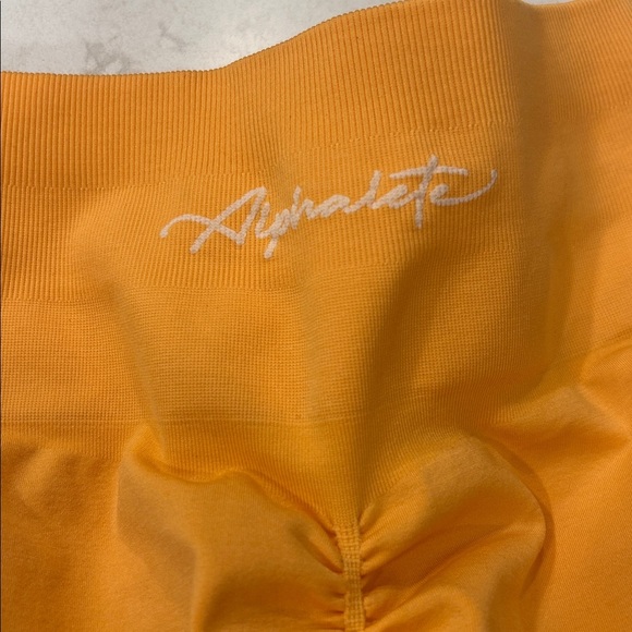 Alphalete Amplify Ombre Seamless Leggings Here Comes The Sun Small - Picture 6 of 13